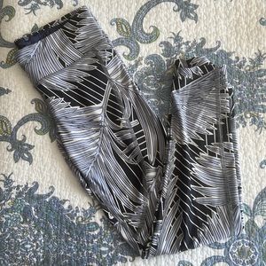 Maaji small capri leggings